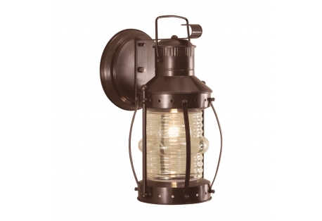 Seafarer collection Brass Nautical Lantern instantly calls to mind a traditional nautical lantern. Add a taste of the sea to your home with this classic light.