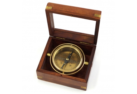 the gimbal on this compass will ensure accuracy in the worst weather conditions.