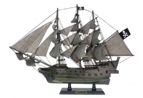 Sail into the unknown with this tall ships models inspired by the famous ghost ship known throughout history at the Flying Dutchman