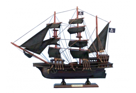 Take to the high seas and sail with notorious pirate Captain Kidd in this fabulous model of his legendary flagship the Adventure Galley.