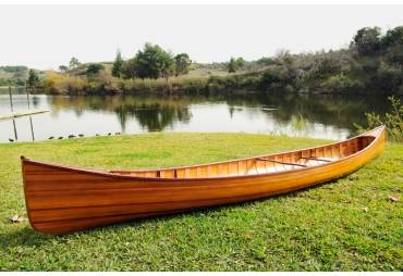 Real Canoe with Ribs 16