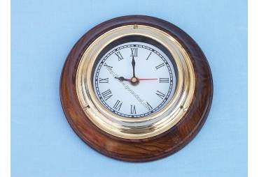 Clock on wood base 7"