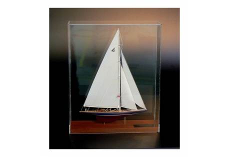 Buy perfect nautical gift America's Cup Desk Model Endeavour I 1934