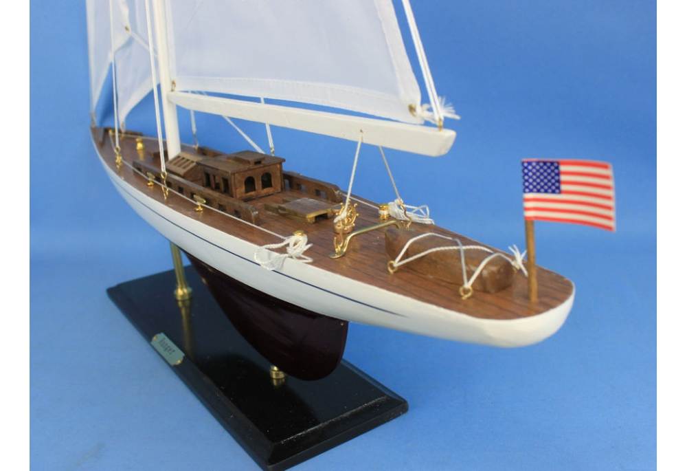 America's Cup Ranger Sailboat Decoration Model