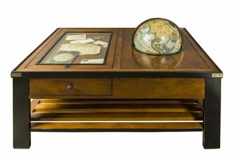 Globe Table
