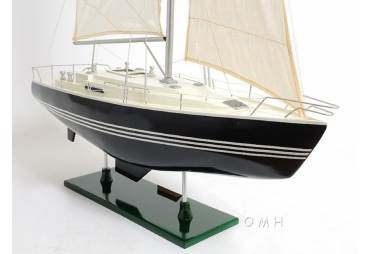 Victory Wooden Yacht Model 