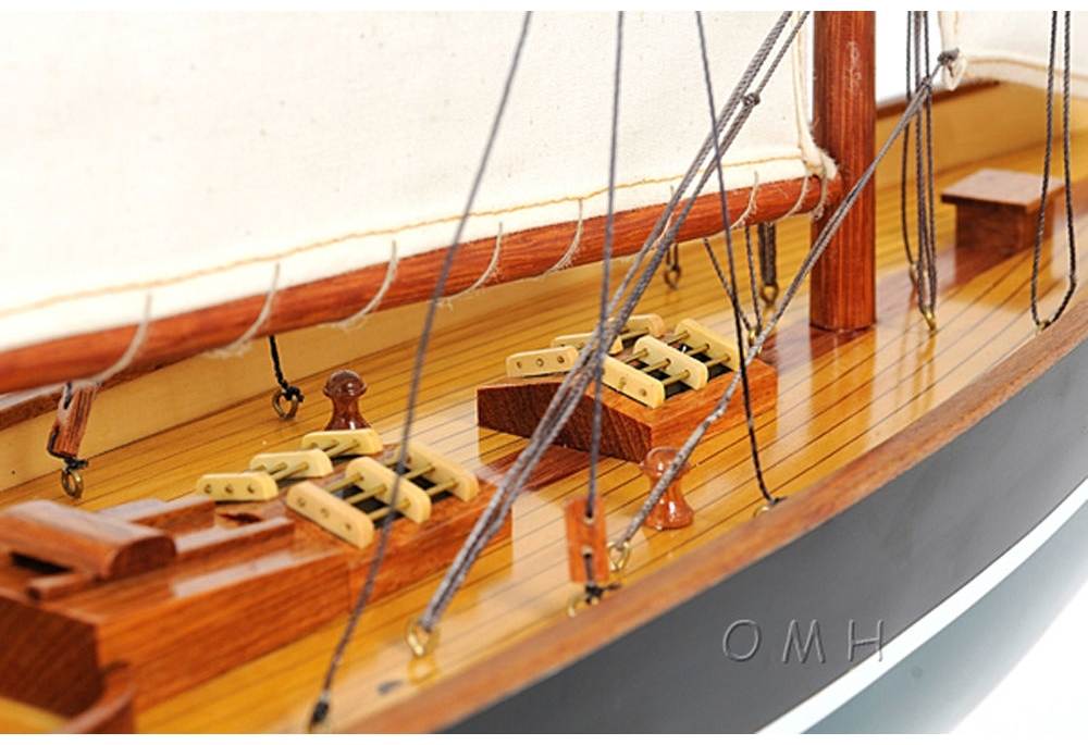 Pen Duick Wooden Sailboat Legendary Racing Model Replica 