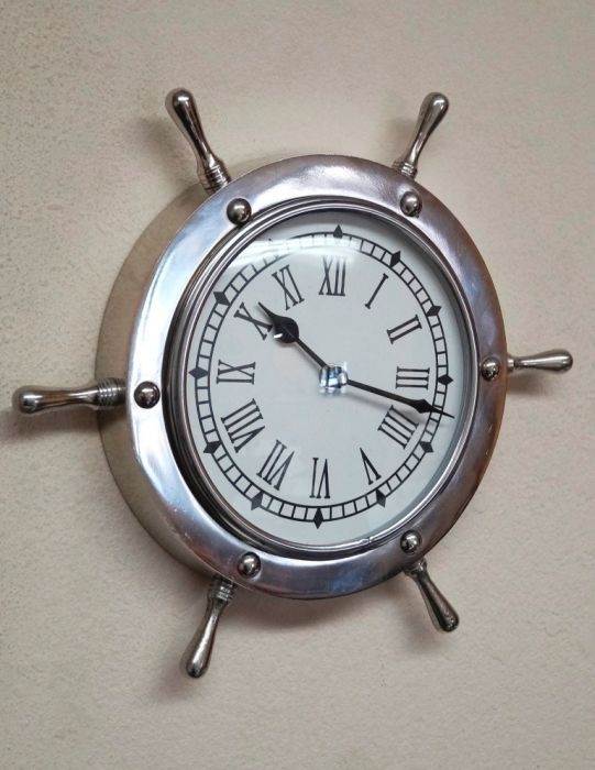 Ship Wheel Clock 12