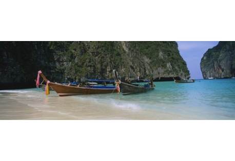 Longtail boats moored on the beach, Ton Sai Beach, Ko Phi Phi Don, Phi Phi Islands, Thailand