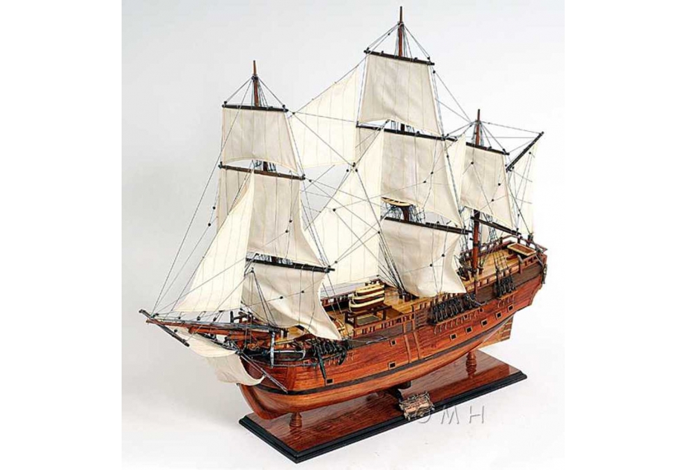 HMS Endeavour Wooden Tall Ship Model Ship Scaled Replica