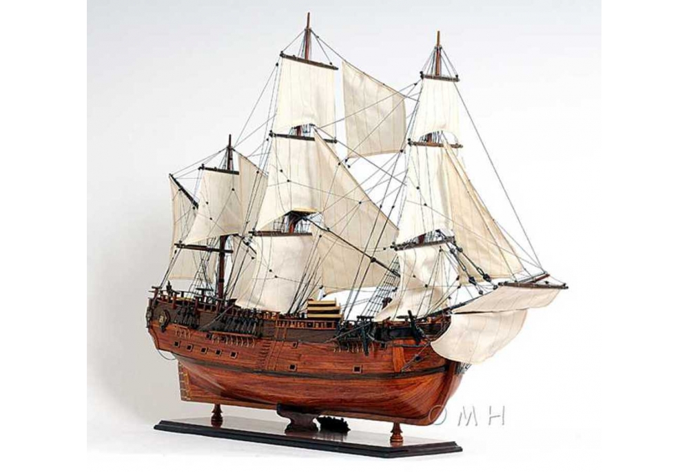 New HMS Endeavour Fully Assembled Details about   Handmade Wood Ship Model 