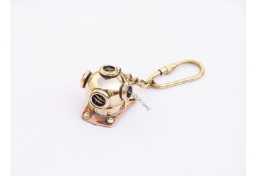 Diving helmet key chain